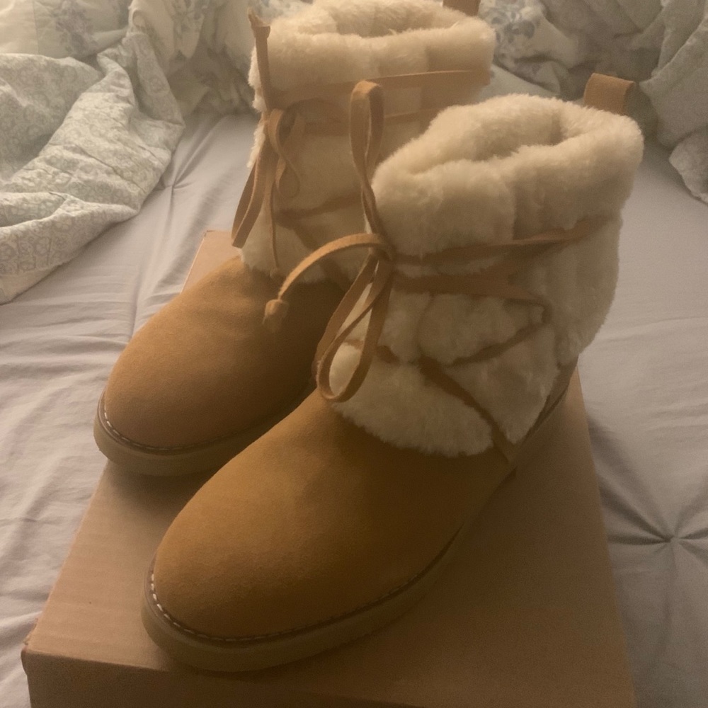 NWT gorg Style & Co Zijune  suede & fur boots 👢